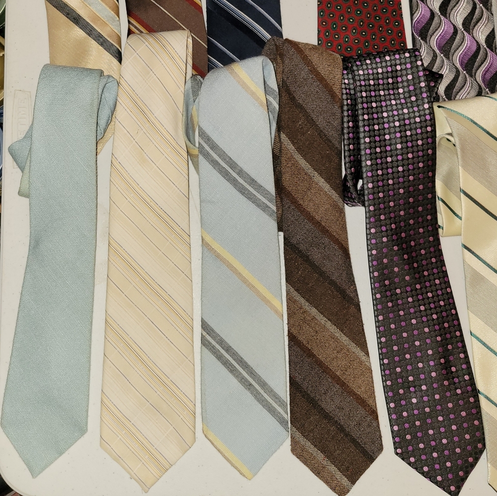 VTG Don Loper of Beverly Hills, CA  men's neck ties